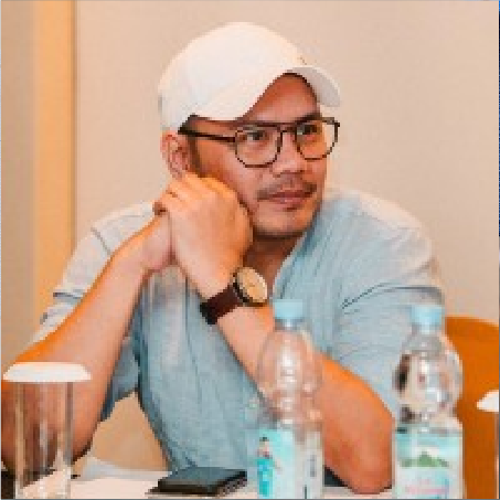 SELAMAT ATAS TERPILIHNYA KETUA BARU!